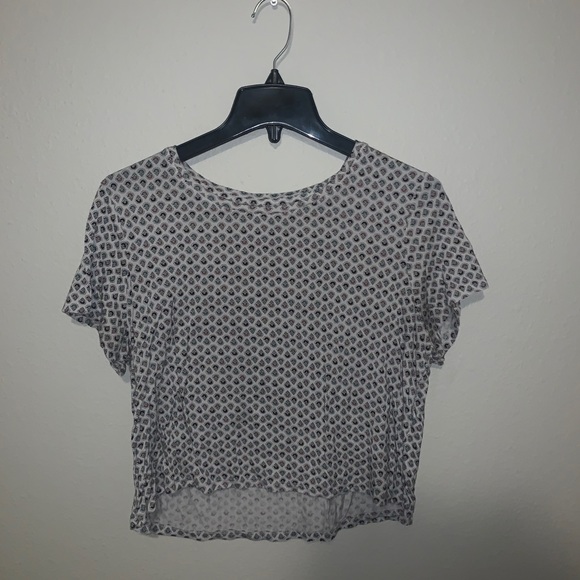 Patterned Crop Top - Picture 3 of 3